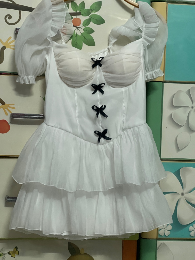 Đầm xinh 250k