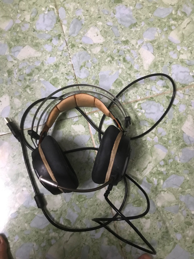 Tai nghe 2 cái